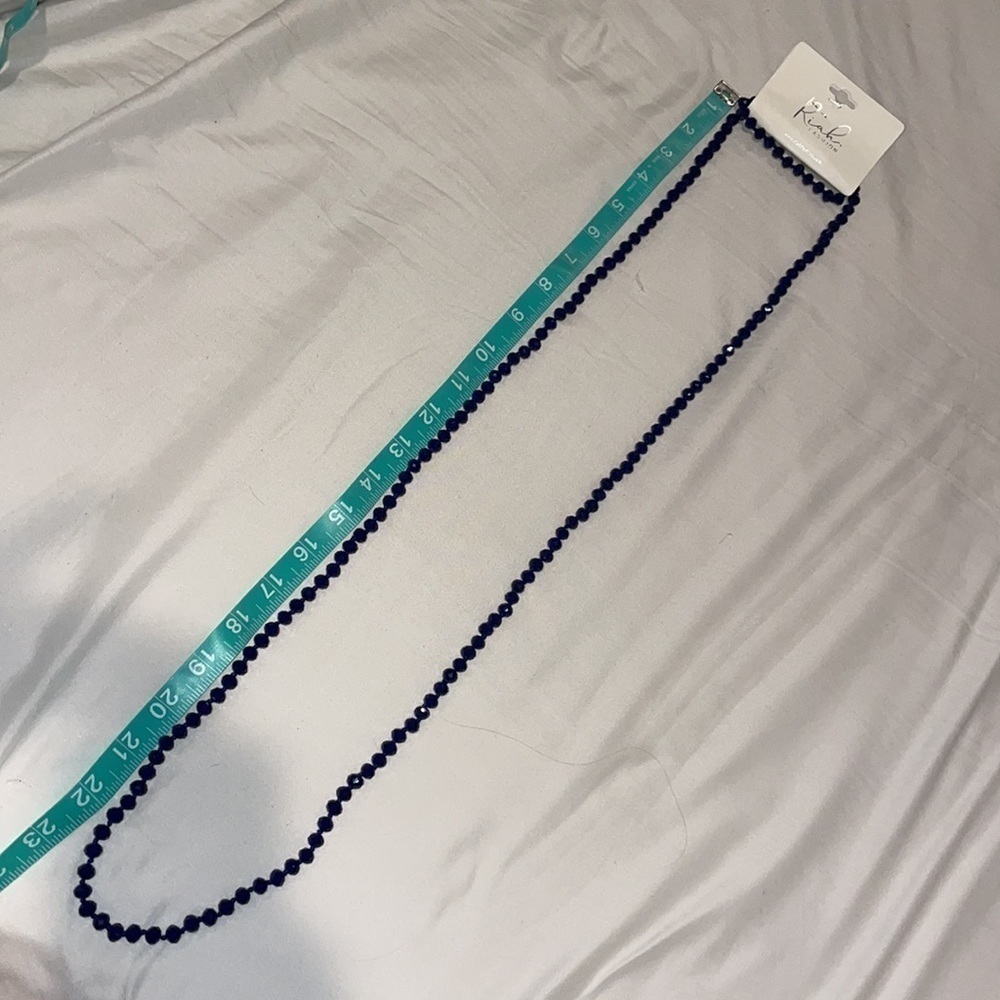 Riah Fashion Beaded Necklace Costume Jewelry - Picture 5 of 10